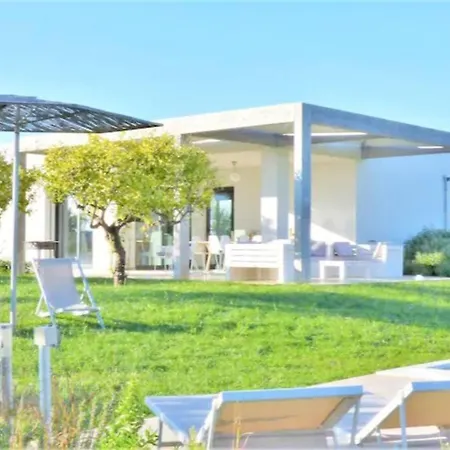 ヴィラ Papeda-tenuta Il Cavaliere D'italia Noto-vista Fronte Mare E Piscina Privata *