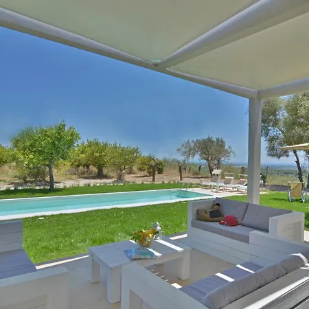 Papeda-tenuta Il Cavaliere D'italia Noto-vista Fronte Mare E Piscina Privata *