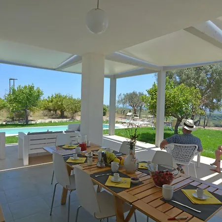 ヴィラ Papeda-tenuta Il Cavaliere D'italia Noto-vista Fronte Mare E Piscina Privata *